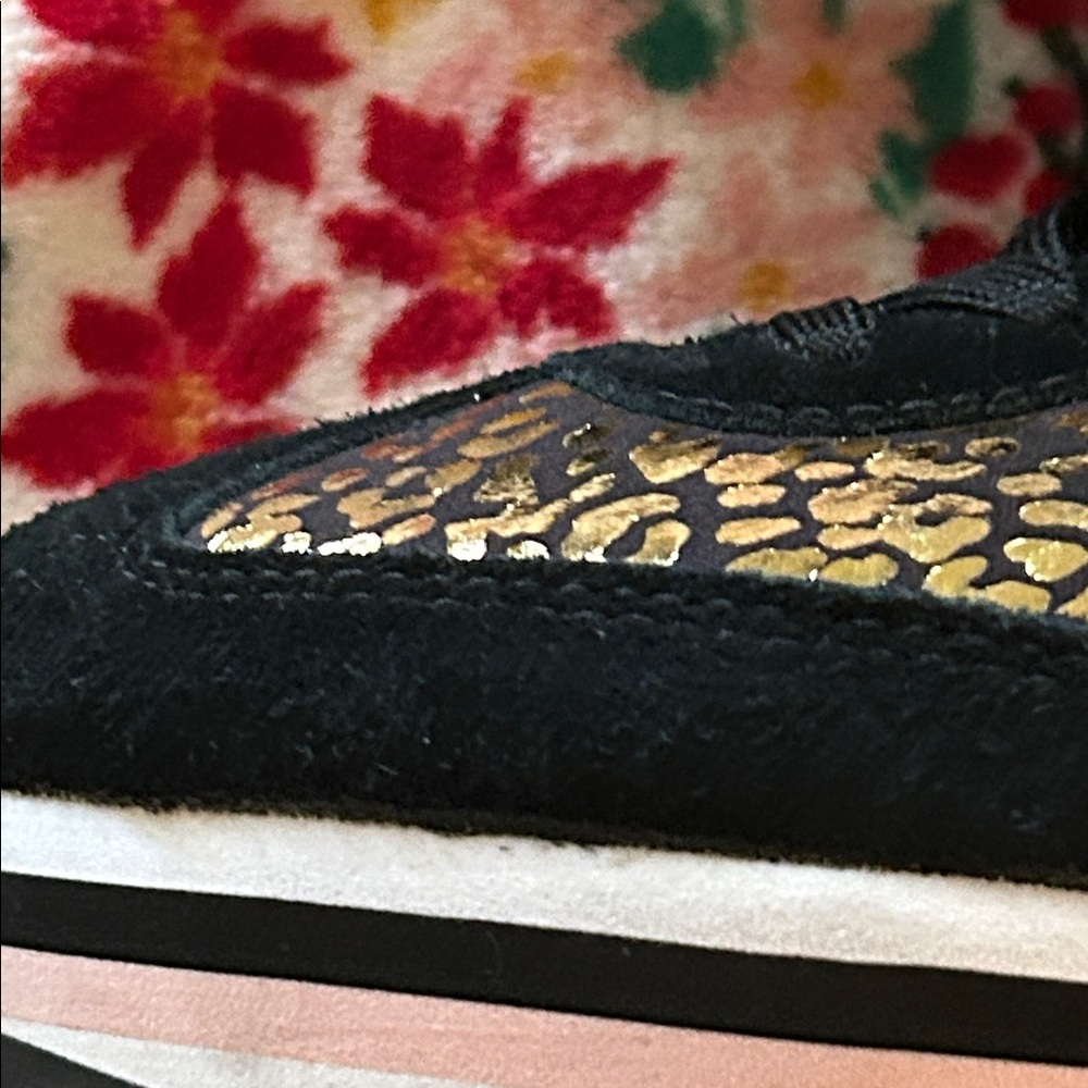 Puma Women's Black and Gold Leopard Sneakers - Picture 11 of 11